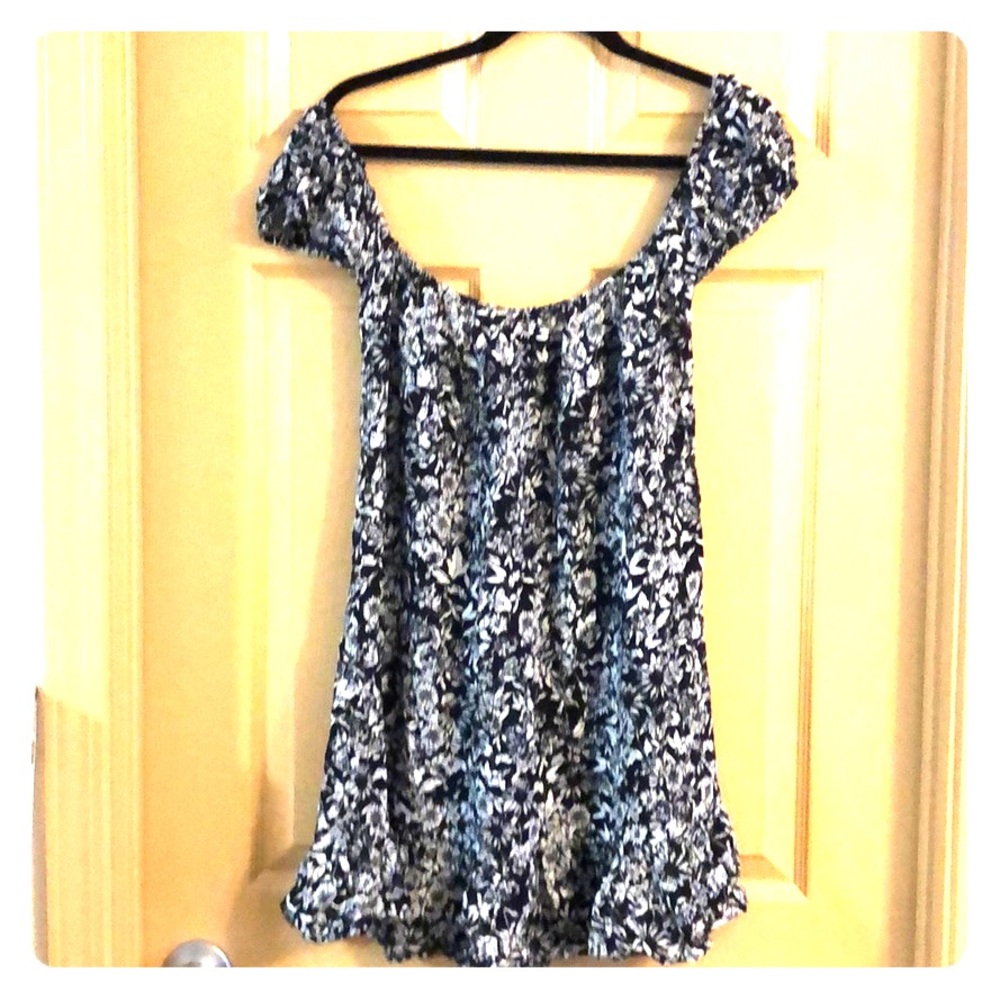 Cute and flowy off the shoulder dress